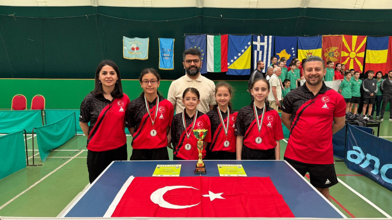 Aybige Feride Üstündağ’dan Milli Takım’da 3 Madalya