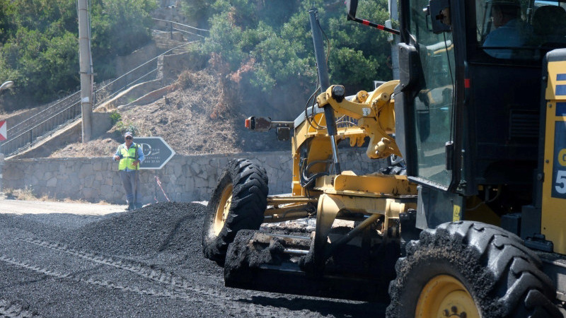 Küçükbük’te Üstyapı Çalışmaları Sürüyor