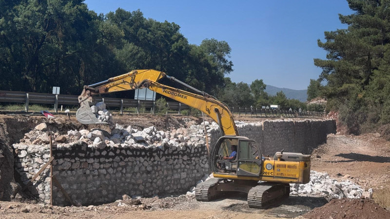 Muğla’da Yollar Sanat Yapılarıyla Güçleniyor