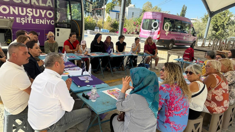 Kırsala Eşit Hizmet: Gezici Da(Ya)Nışma Otobüsü Yollarda