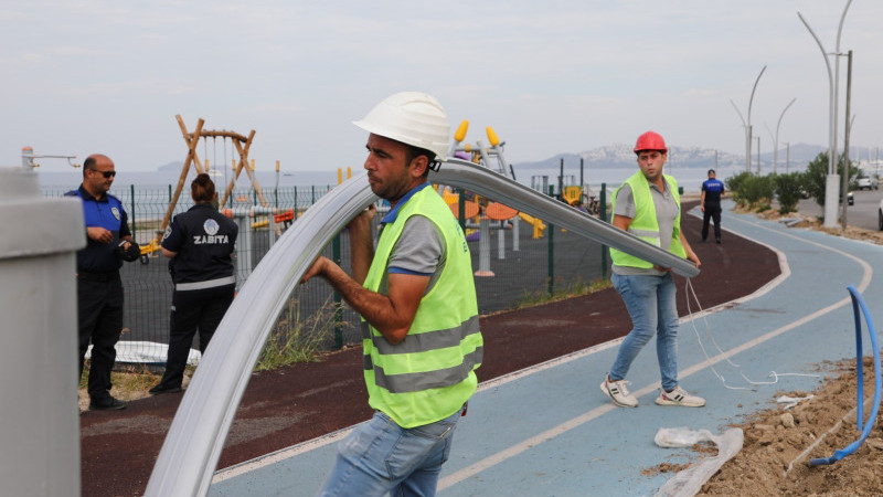 Turgutreis Kıyı Şeridinde Aydınlatma Çalışmaları