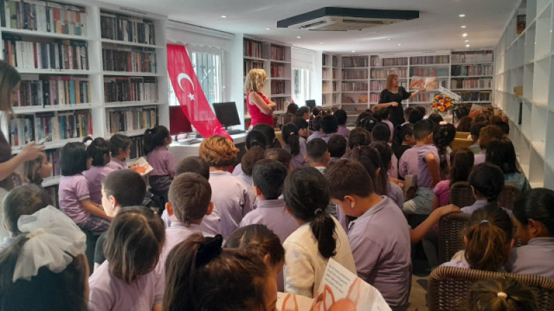Bodrum’da Minik Okurlar Yazarlarla Buluştu