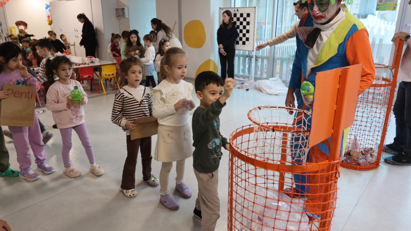 Büyükşehir Miniklere Geri Dönüşüm Bilinci Aşılıyor