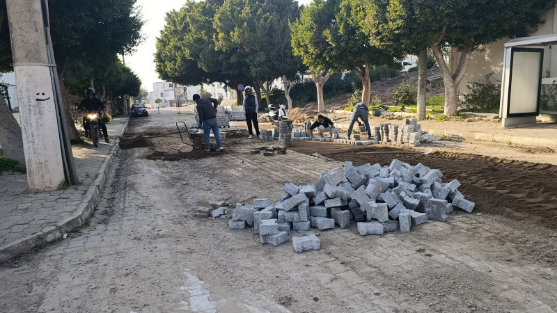 Akçaalan’da Toz Çilesi Sona Eriyor: Üst Yapı Çalışmalarına Hız Verildi