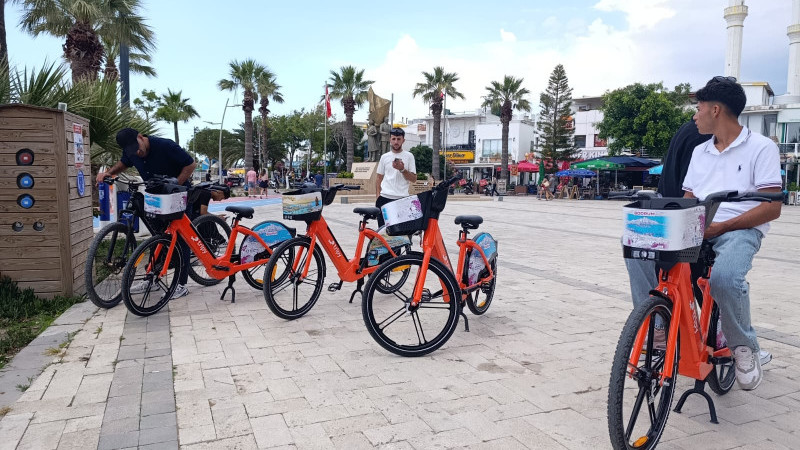 Bodrum'da Çevreci Ulaşım Dönemi: Turgutreis’te Elektrikli Bisikletler Yola Çıktı!
