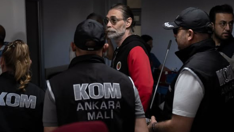 Etimesgut Belediyesi'ne Operasyon: Belediye Başkanı Erdal Beşikçioğlu Gözaltında