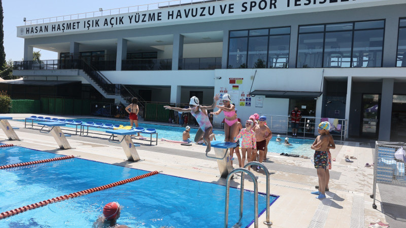 Kırsaldaki Çocuklar “Yeşilden Maviye” İlk Kulaçlarını Attı