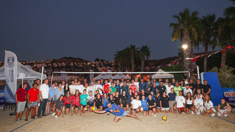 Plaj Voleybolu Şenliği Gündoğan’da Tamamlandı