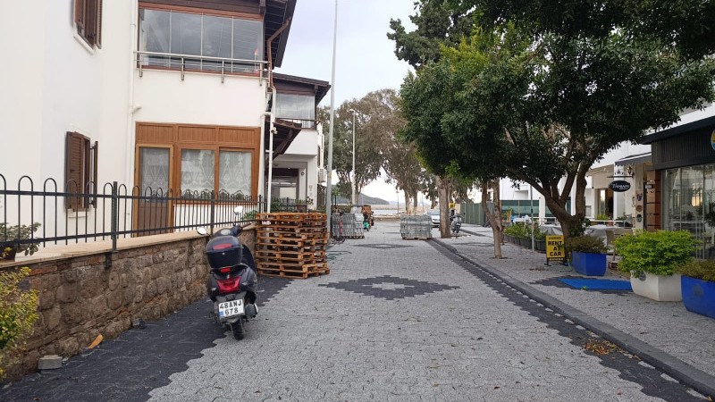 Bahçelievler Mahallesi'nde Yol Döşeme Ve Kaldırım İmalatı Çalışmaları Sürüyor